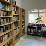 Fantastic Townhouse Nueva Andalucia, Marbella